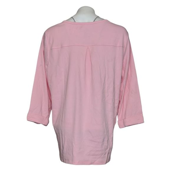 Quacker Factory Women's Top Sz XL Embroidered Holiday Split-V Pink A461761 - Picture 2 of 5